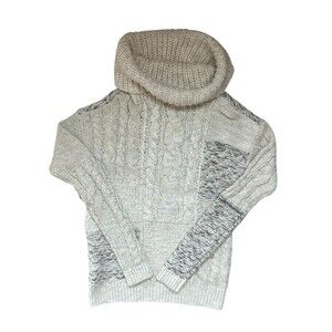 Abercrombie & Fitch Women’s Sweater Size Small Cable Knit Big Neck Beige